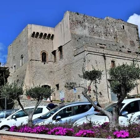 Hotel Rossyiva à Minturno Extérieur photo