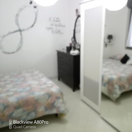 Hotel Rossyiva à Minturno Chambre photo